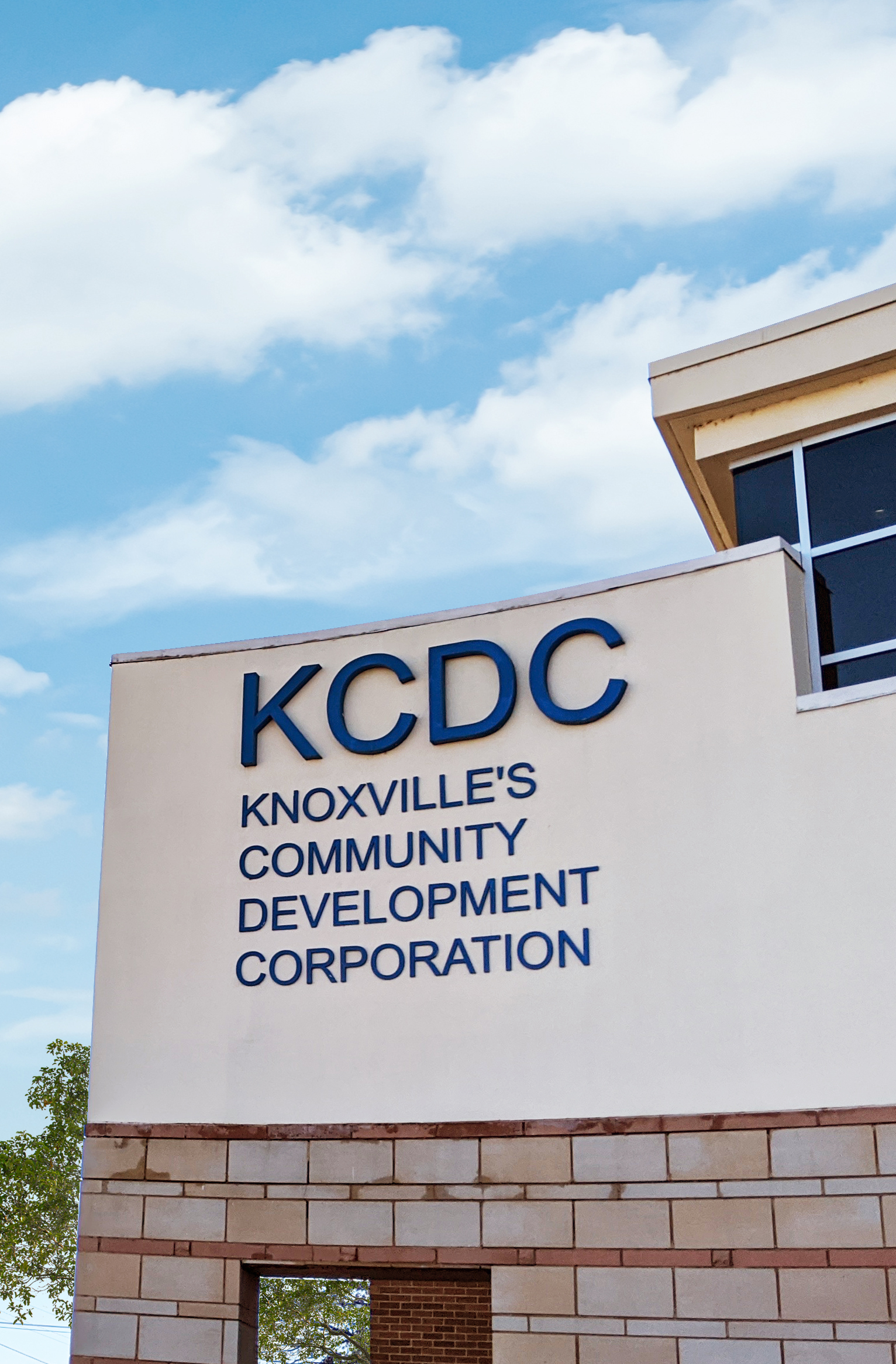 Featured image for “KCDC secures 25 housing vouchers for young adults leaving foster care”